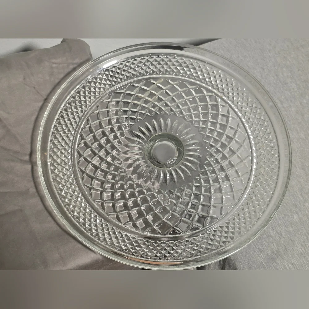 Anchor Hocking Vintage Wexford Pattern Clear Glass Cake Stand 12